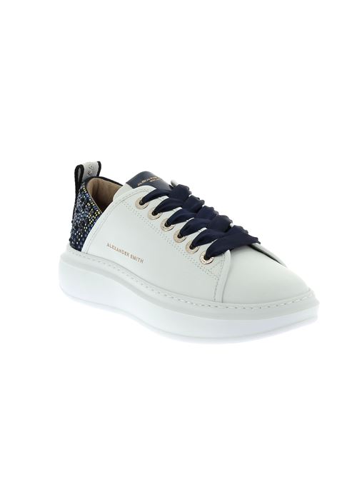 Wembley Woman sneakers da donna in pelle bianca e strass bu ALEXANDER SMITH | ASBBWYW0506WBLX